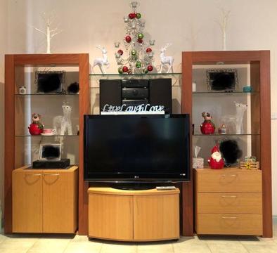 TV Wall Unit & Coffee Table