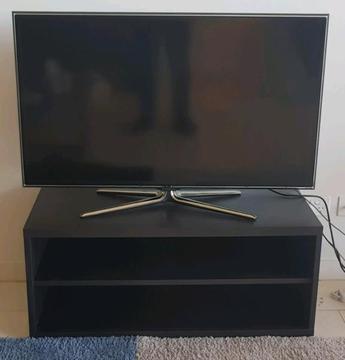 TV stand excellent condition from Ikea