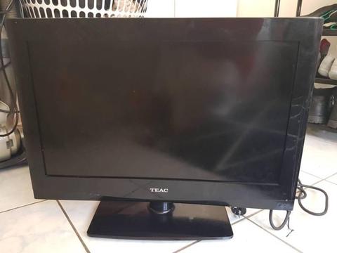 TV (TEAC) in good condition