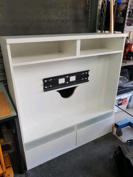 TV Stand with brackets
