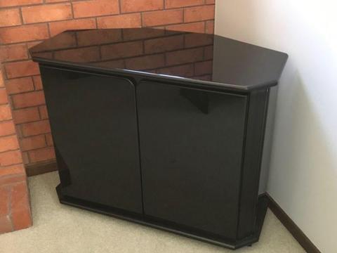 Corner TV stand / cabinet for sale