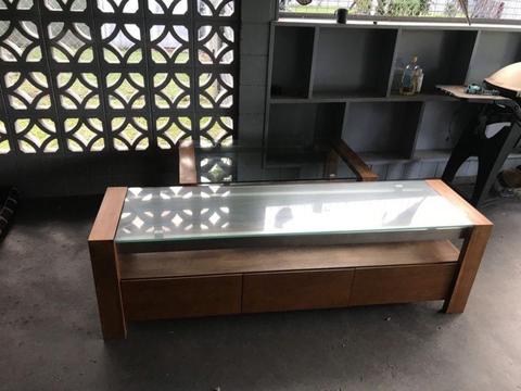Solid wood tv unit & coffee table