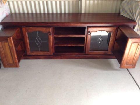 Wooden TV Cabinet/Unit (Brand New)