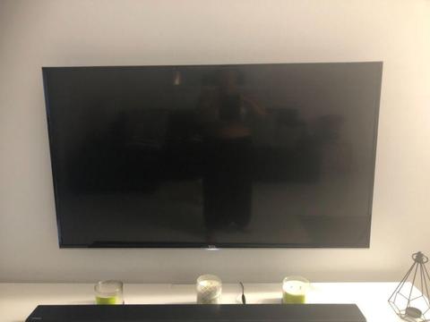 55 inch Smart TV