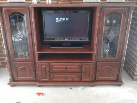 TV Cabinet with TV