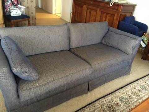 Fold out bed couch