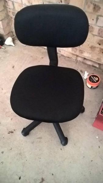 Black Small / Medium Size Computer Chair