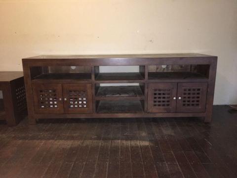 Tv cabinet & coffee table