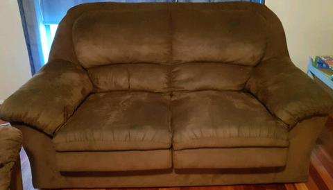 3 seater and 2 seater lounge