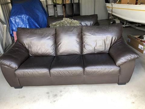 Chocolate Brown leather sofa couch lounge, 3 seater and 2 seater