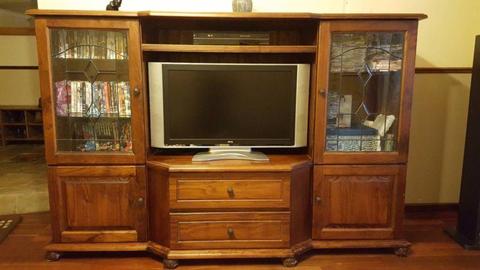 Tv unit wood with lots of storage