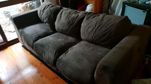 The couch of awesomeness!