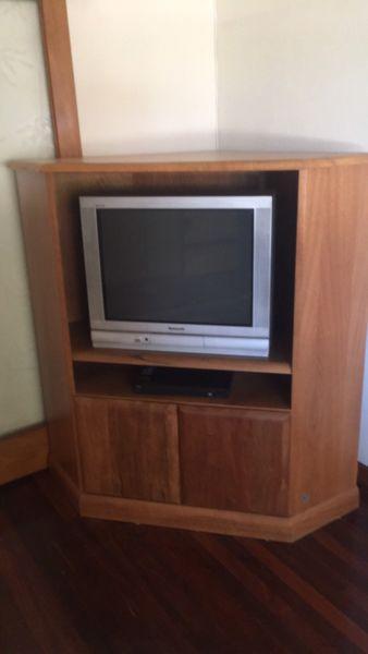 Marri tv corner cabinet