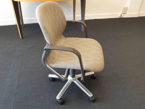FREE office chairs x 4