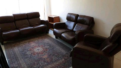 Genuine leather recliner lounges 3:2:1 (can deliver)
