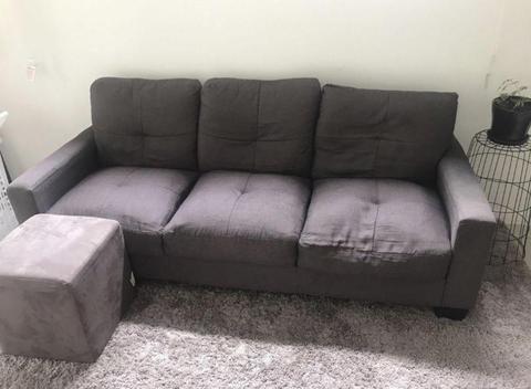 Grey/brown lounge