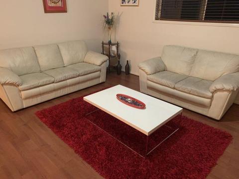 2 & 3 seater leather cream sofa