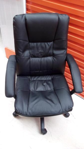 PU Leather High back office chair - black