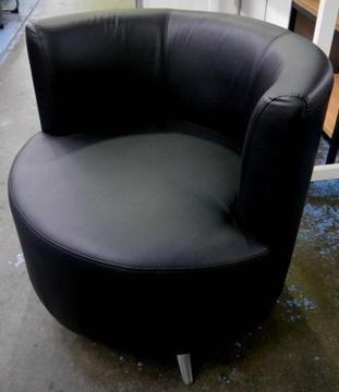 Ex Display Black PU Vinyl Office Waiting Room Round Tub Chair