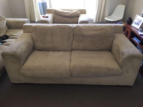 2.5 seater couch