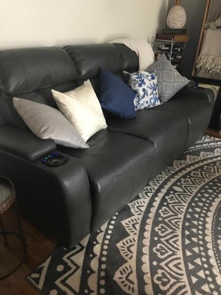 Electric Lounge or sofa
