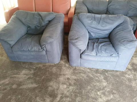 2 single seater chair pair