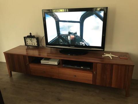 Jarrah TV cabinet - entertainment unit (comes empty)