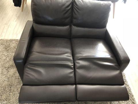 leather couch , lounge suite