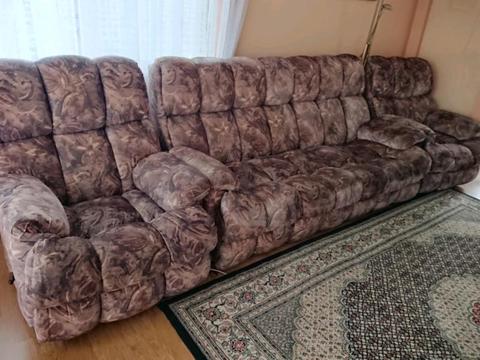 3 piece lounge set - couch / recliner armchairs
