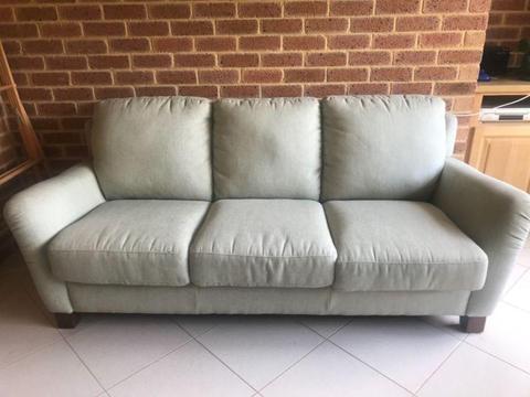 3 Seater Lazy Boy Queen size sofa