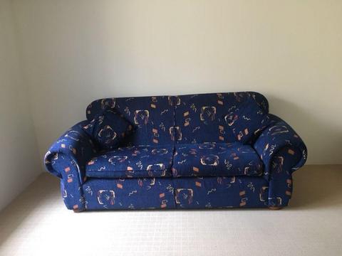 Couch/sofa for sale