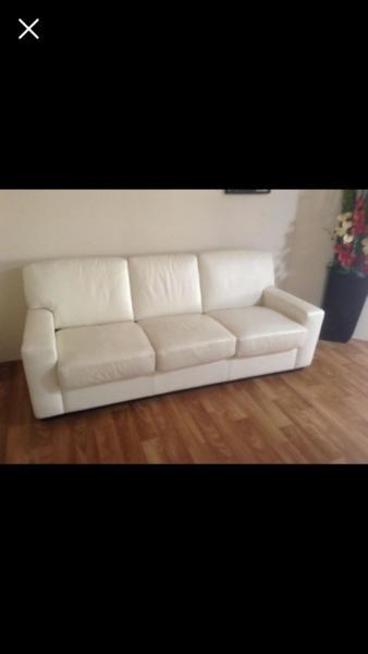 3 seater leather sofa bed
