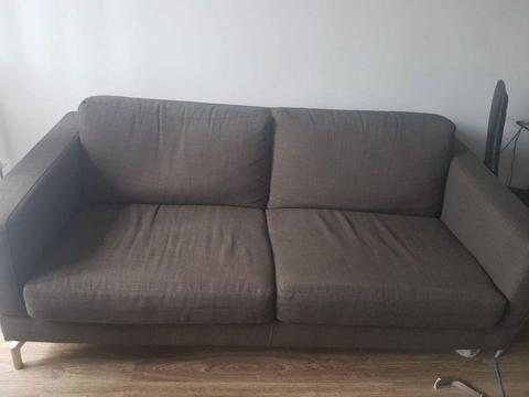 Wanted: Sofa with broken leg