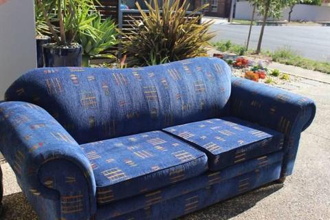 3 Seat Lounge/Sofa in good condition