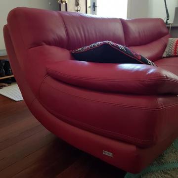 3 Seater Leather Lounge in great condition