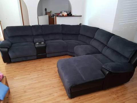 5/6 seater modular chaise with recliner