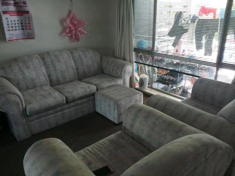 Sofa set..white colour