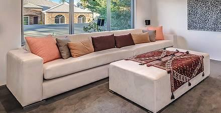 Lounge / Sofa - 5 Seater with Ottoman