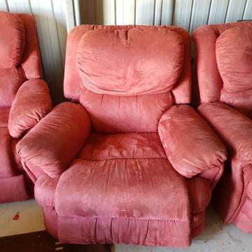 recliners x2