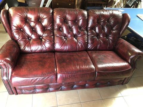 Beautiful 3-seater leather lounge