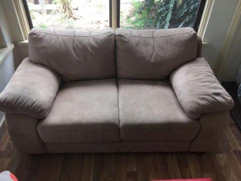 2 and 3 seater cream couches