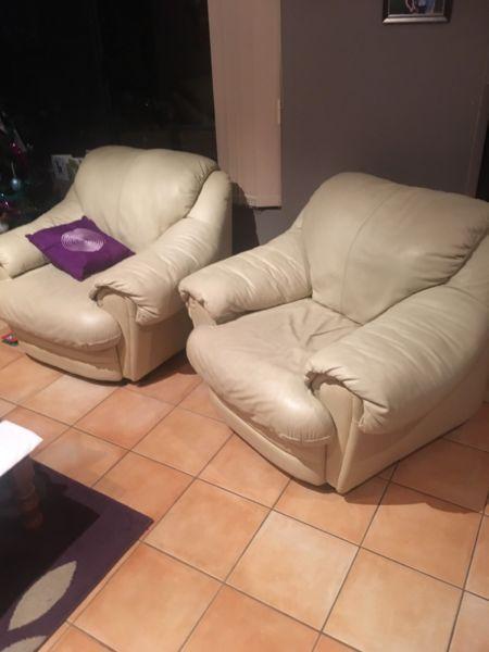 Sofa/ Lounge