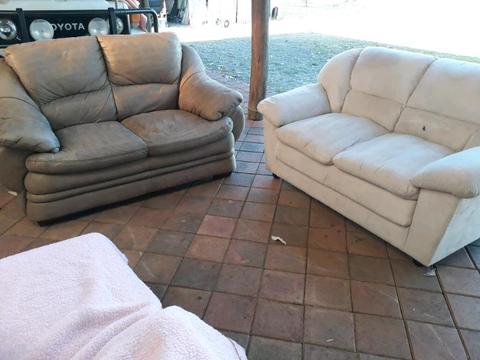 2x 2seater couches