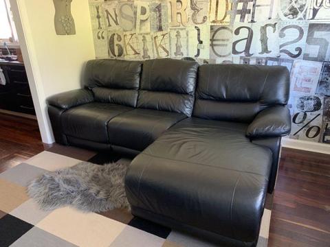 Black Leather Recliner with chaise