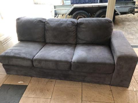 Wanted: Lounge with chase 6 seater