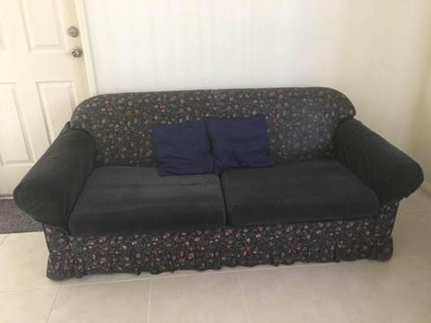 Sofa/ Setee