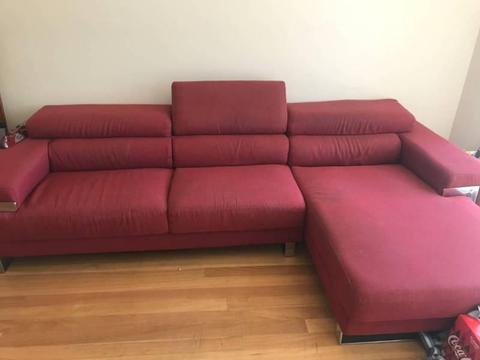 4-Seater Couch with Chase