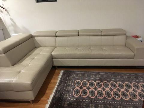 Gascoigne Leather Sofa/Chaise in Very Good Condition