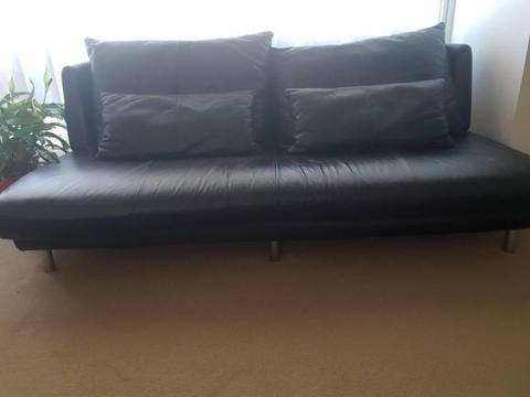 Lounge For Sale