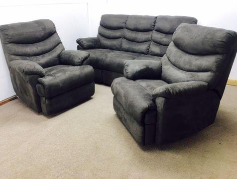 Recliner lounge